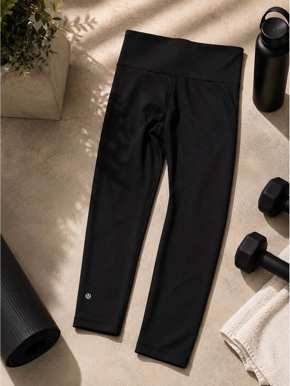 Lululemon Black High Rise Crop Leggings Women’s Yoga Running Athletic Pants